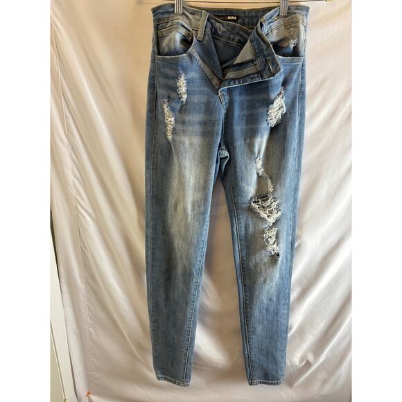 Fashion Nova Other - Pre-Loved Fashion Nova Jeans, Size 5, Unique Zip Up, Distressed - Size 5